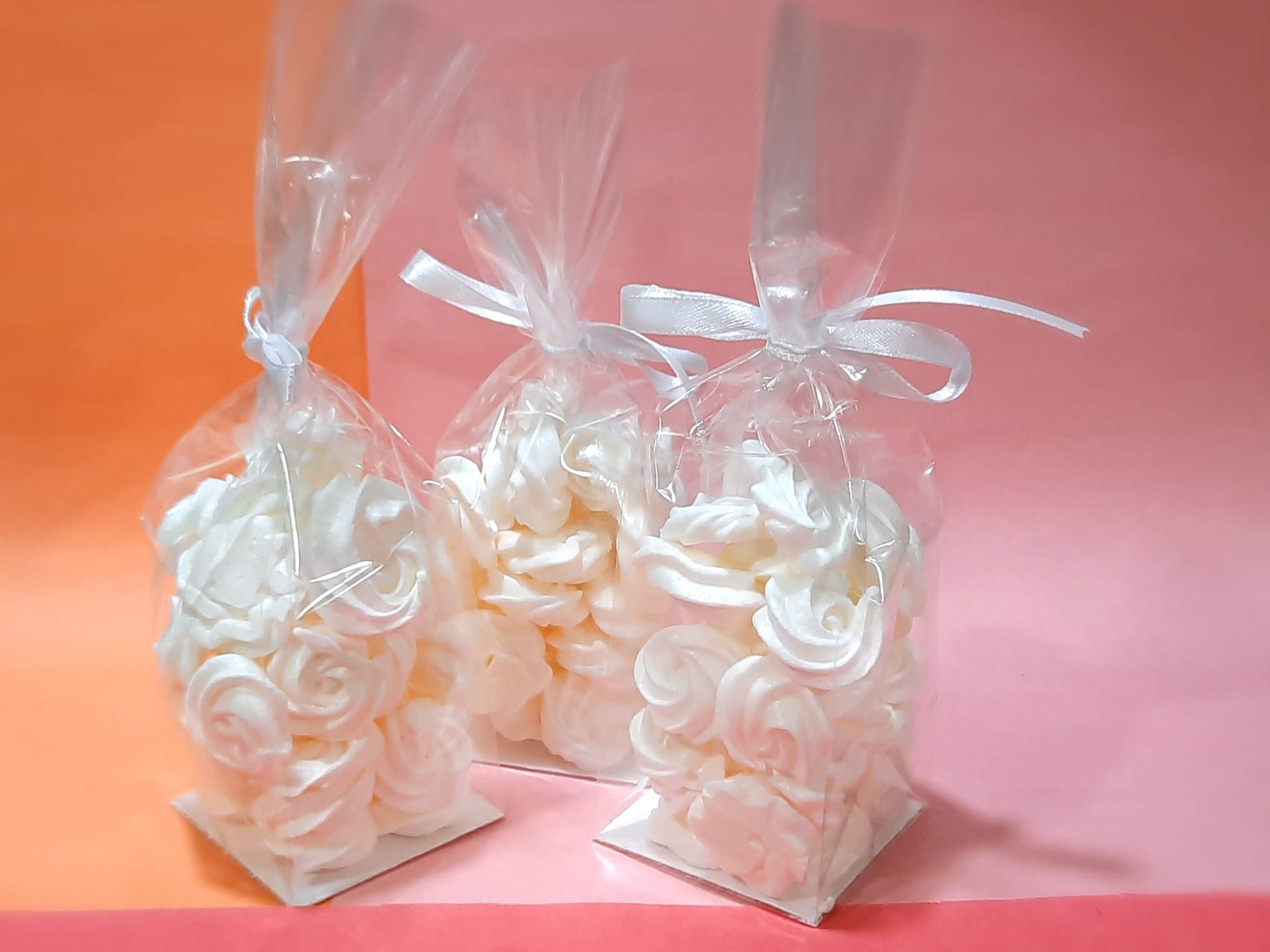 mini meringue cookies